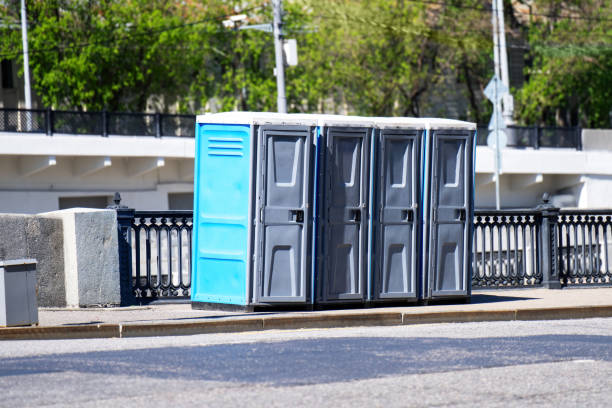 Best Portable Restroom Maintenance and Cleaning  in Petersburg, IN